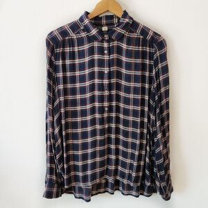 Ann Taylor LOFT The Softened Shirt Blue Red Plaid V Half Button Shirt Blouse L